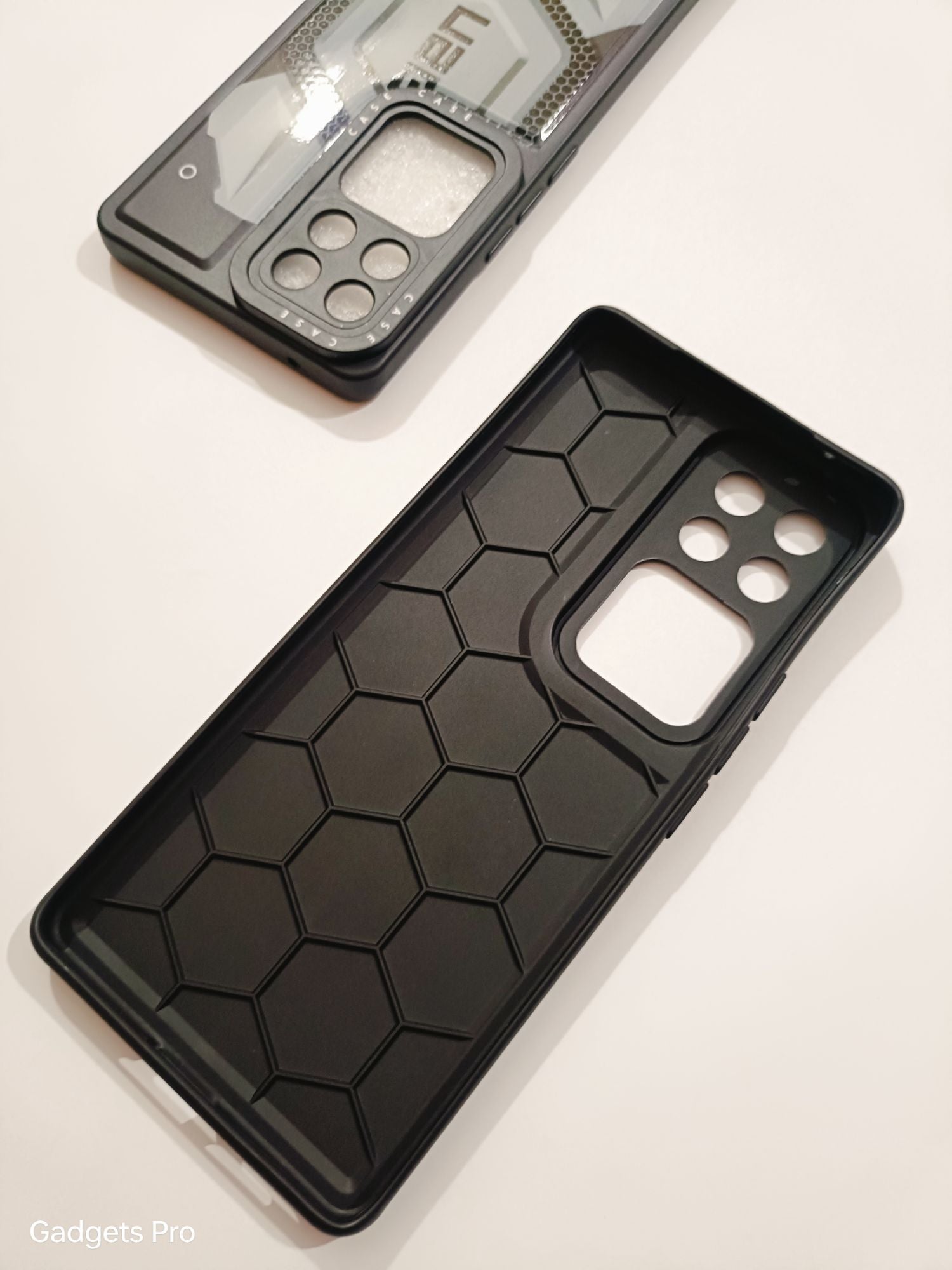 Vivo V30 5G Soft Silicone UAG Printed Back Cover