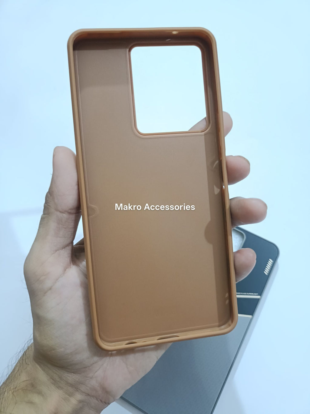 Vivo Y27/Y78 Premium Quality Carbon Fiber Prism Pulse back cover