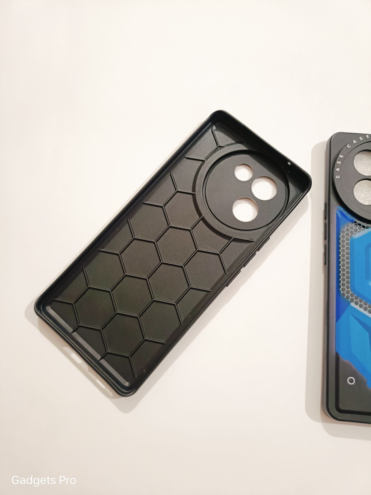 Vivo V30E 5G Soft Silicone UAG Printed Back Cover