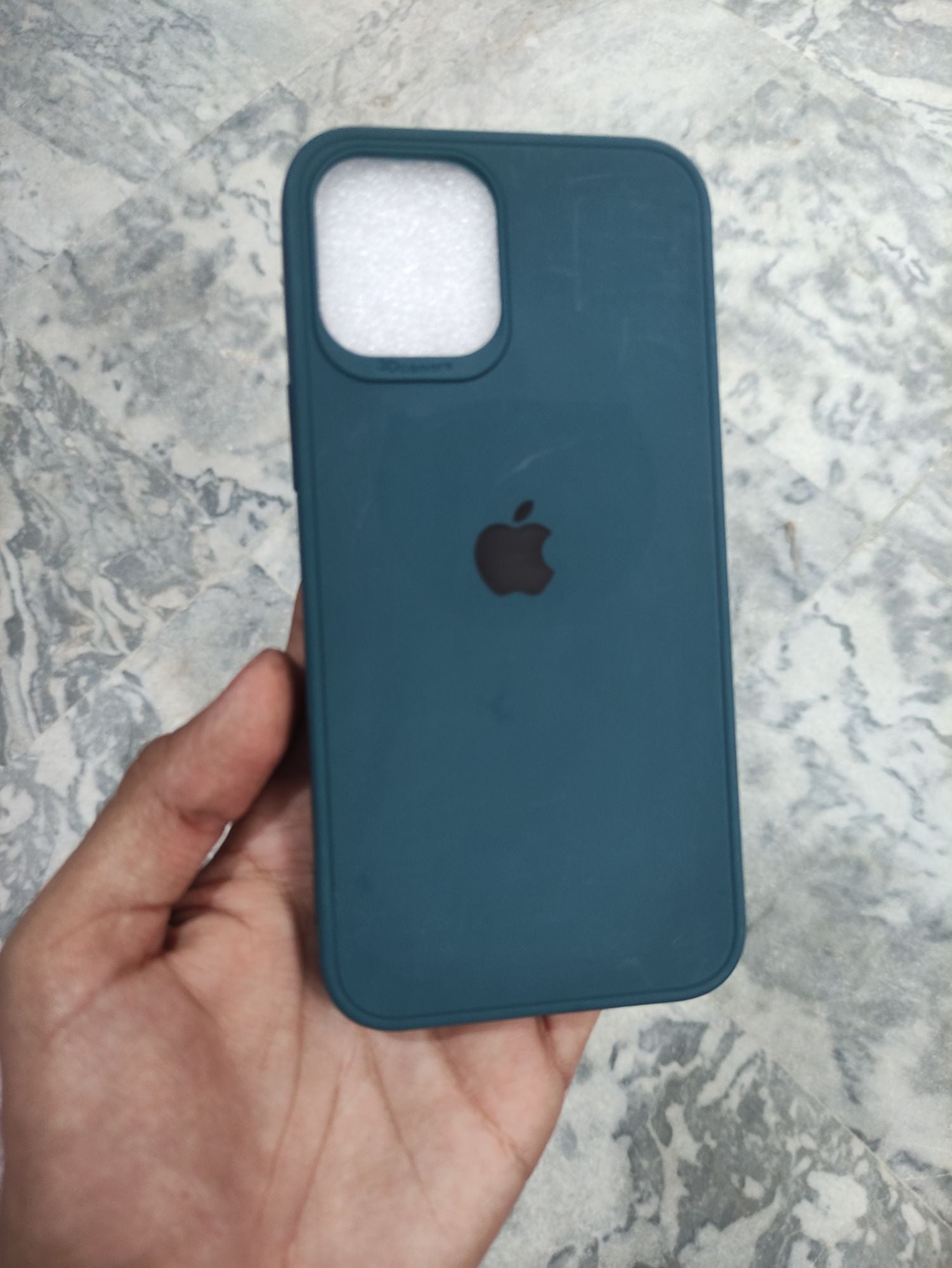 iPhone 12 6.1", iPhone 12 Pro Max 6.7" Soft Silicone Back Cover