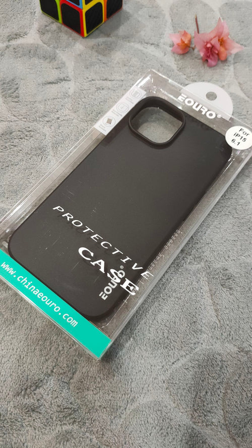 EOURO iPhone 15 6.1 Matte Black Camera Protection Silicone Case