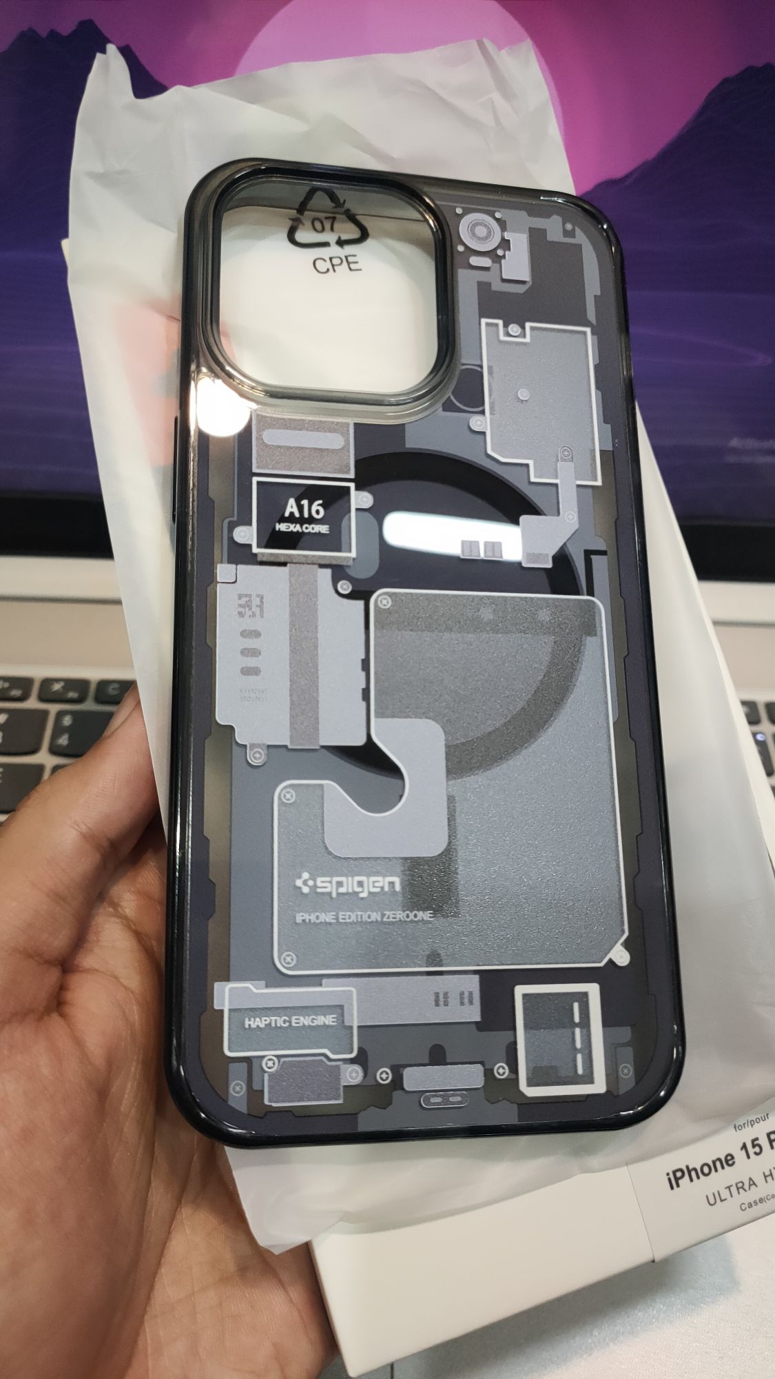 iPhone 15 Pro Max Spigen Magfit Zero One Case
