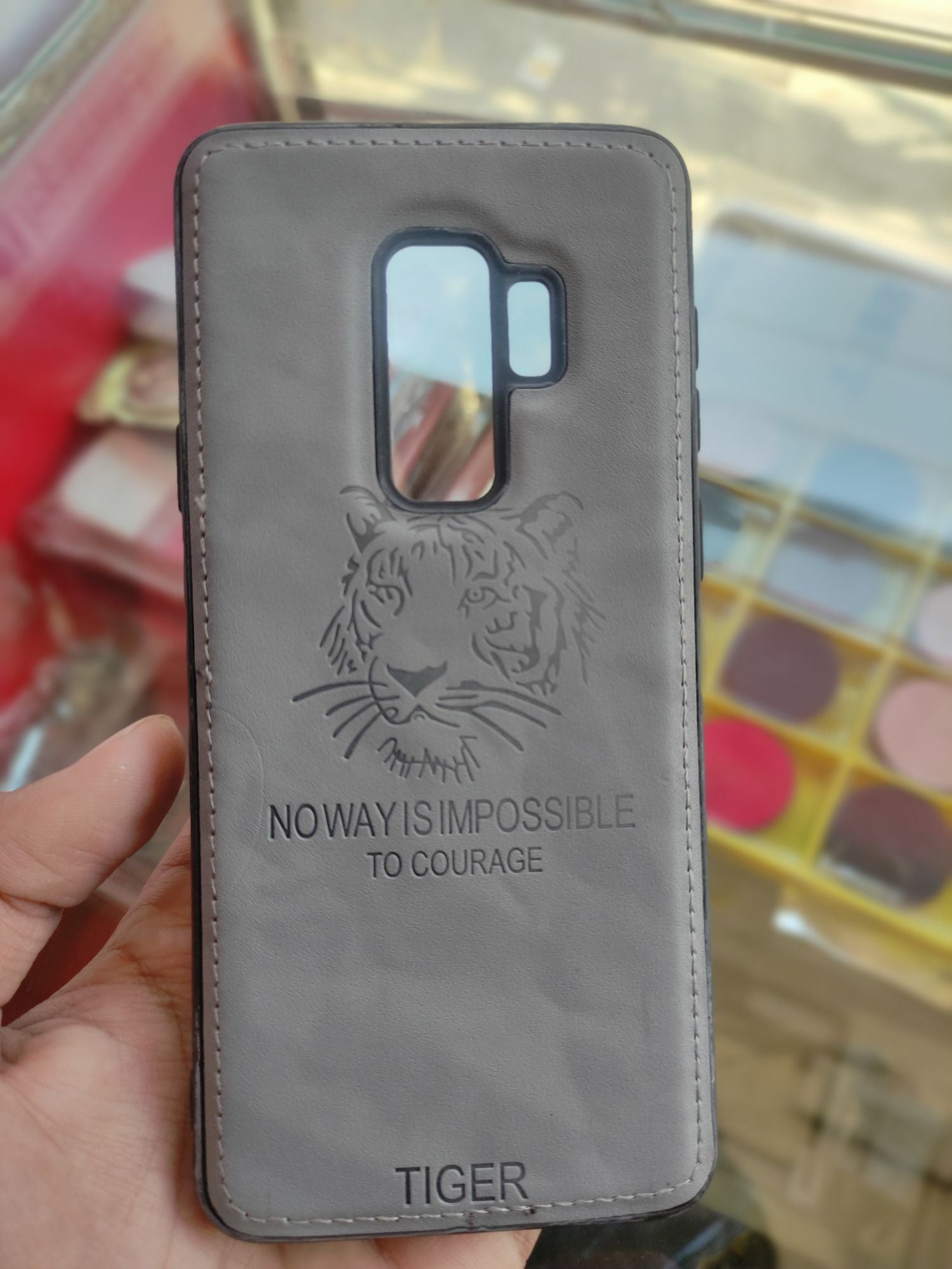Samsung S9 Plus Soft tiger Print Fabric back cover