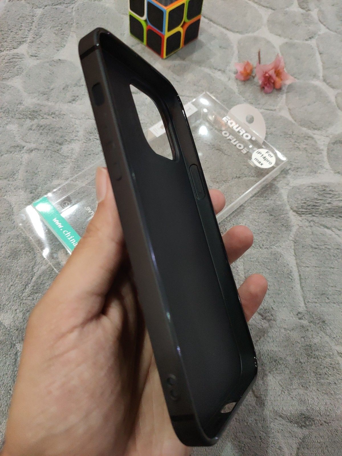 EOURO iPhone 14 Pro Max Matte Black Camera Protection Silicone Case