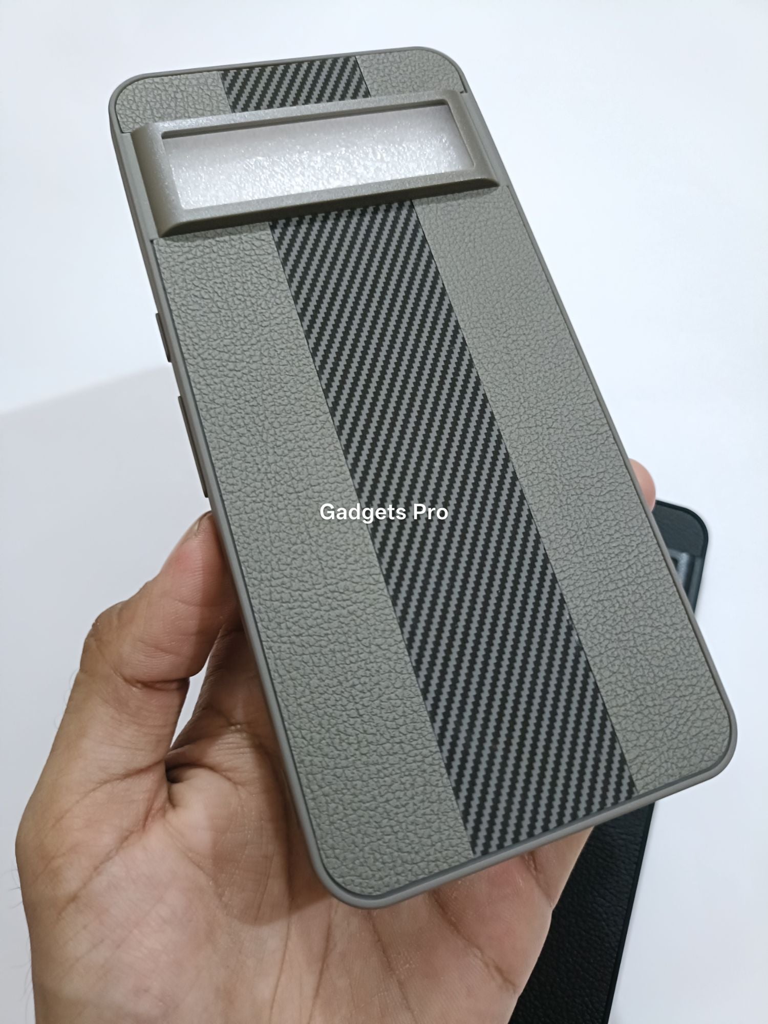 Google Pixel 8 Pro PU Carbon Fiber Design Back Cover