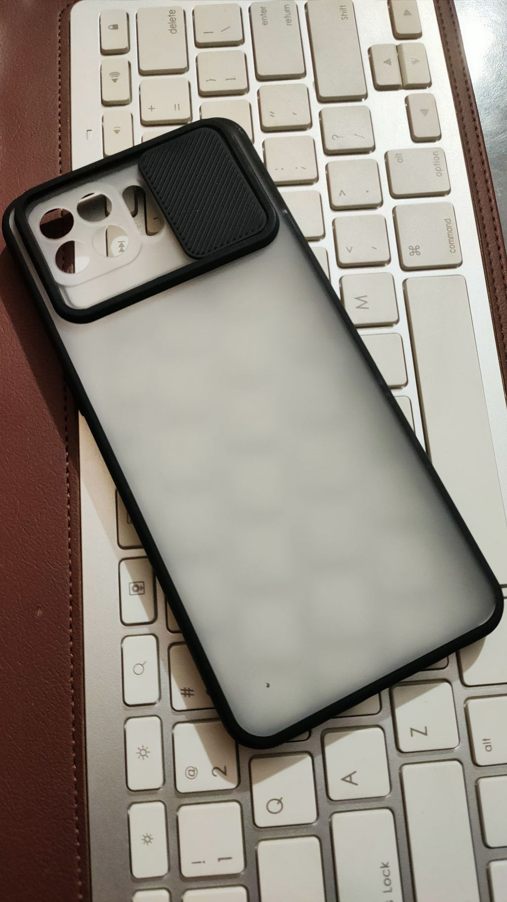 Oppo F17 Pro Camera Slide Shutter Back Cover