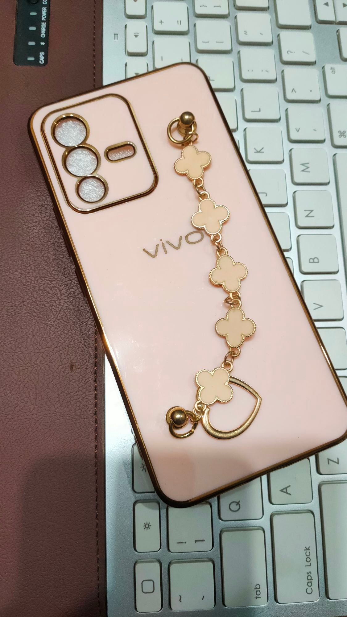 Vivo_V23 Fancy Chain Soft Silicone Chrome Back Cover