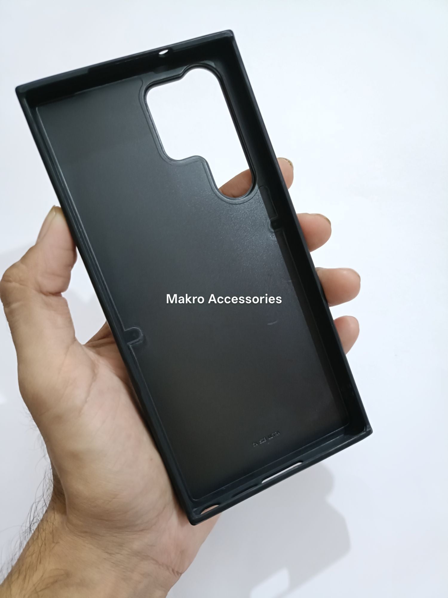 Samsung Galaxy S23 Ultra Premium Quality Carbon Fiber Prism Pulse back cover