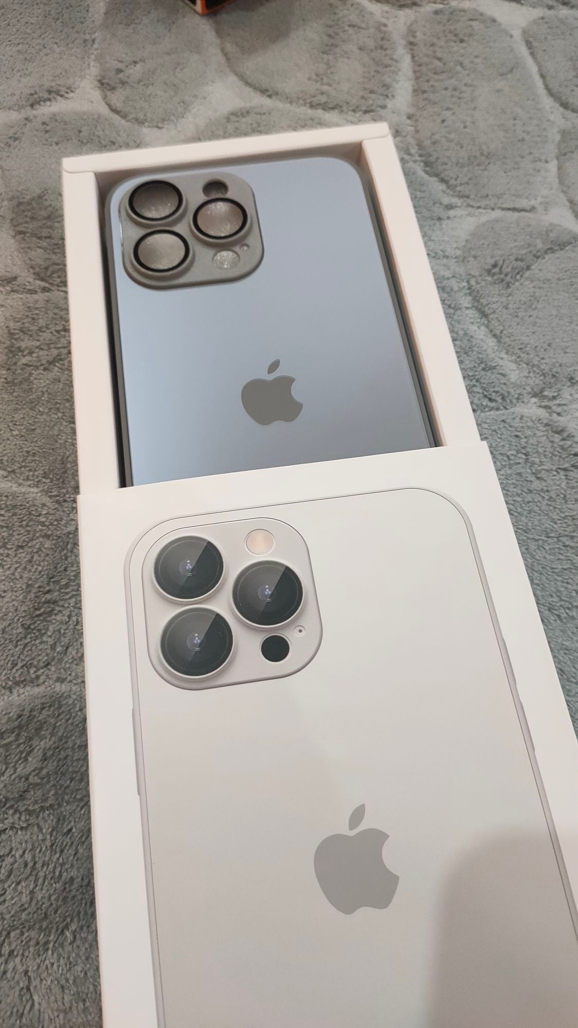 iPhone 15 Pro Max AG Glass Titanium Grey Camera Lens Case
