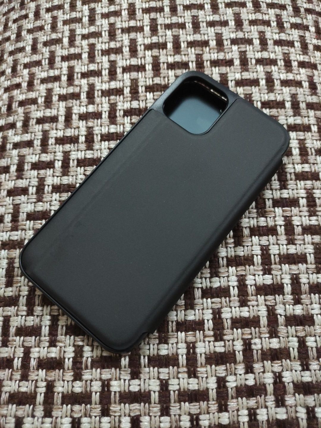 iPhone 11 Pro 5.8" PC Clear View Standing Flip Cover