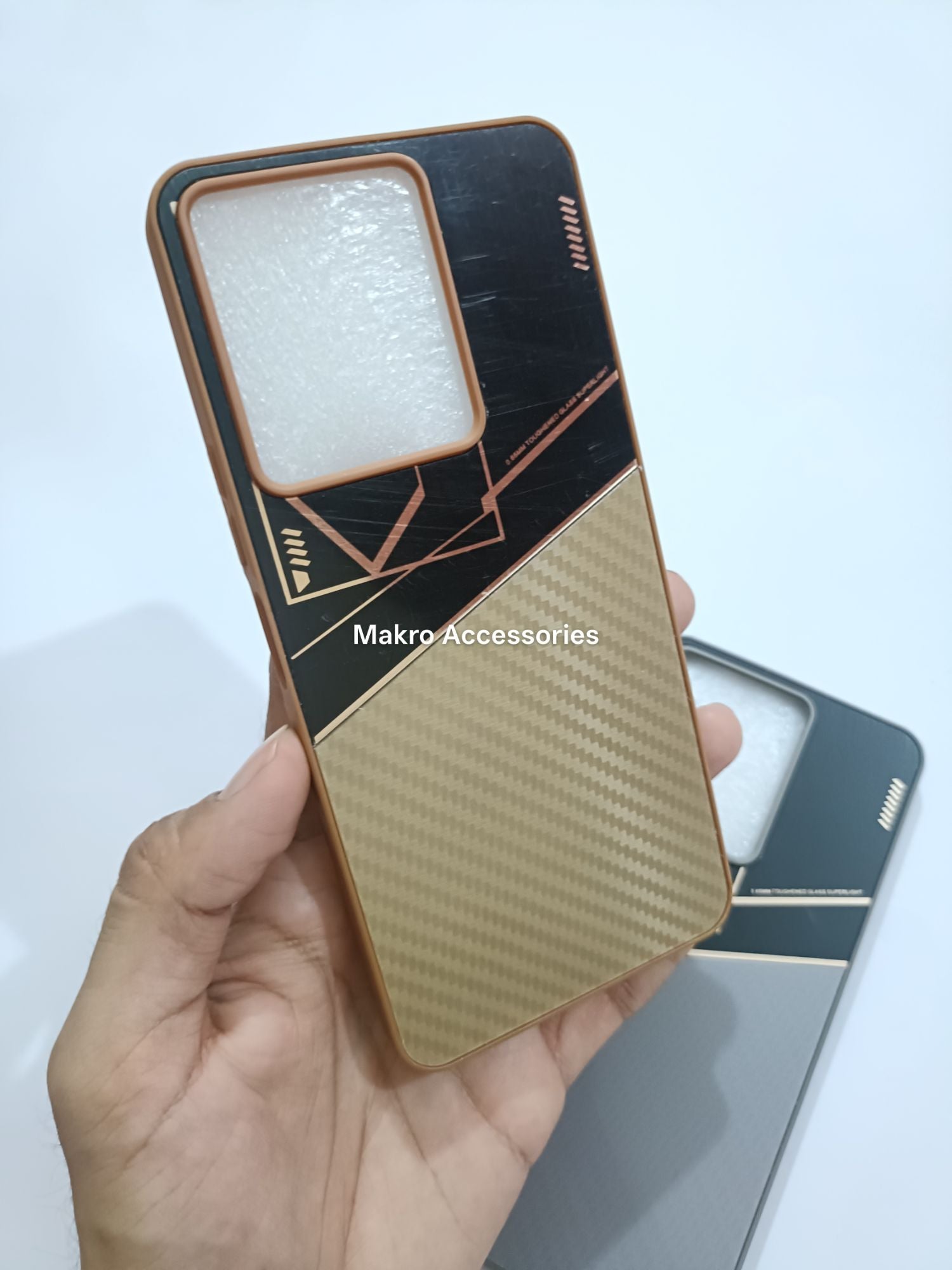Vivo Y27/Y78 Premium Quality Carbon Fiber Prism Pulse back cover