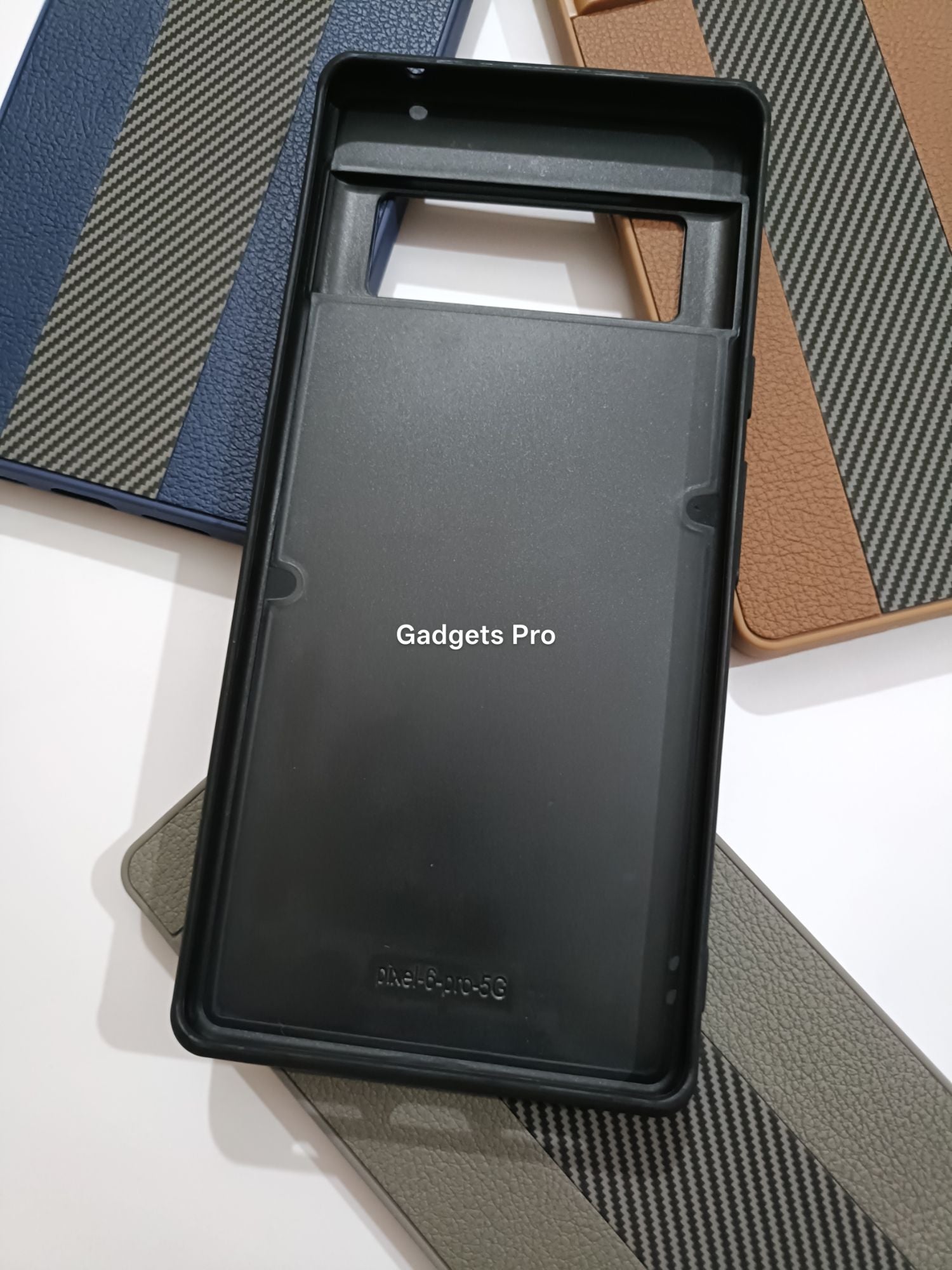Google Pixel 6 Pro PU Carbon Fiber Design Back Cover