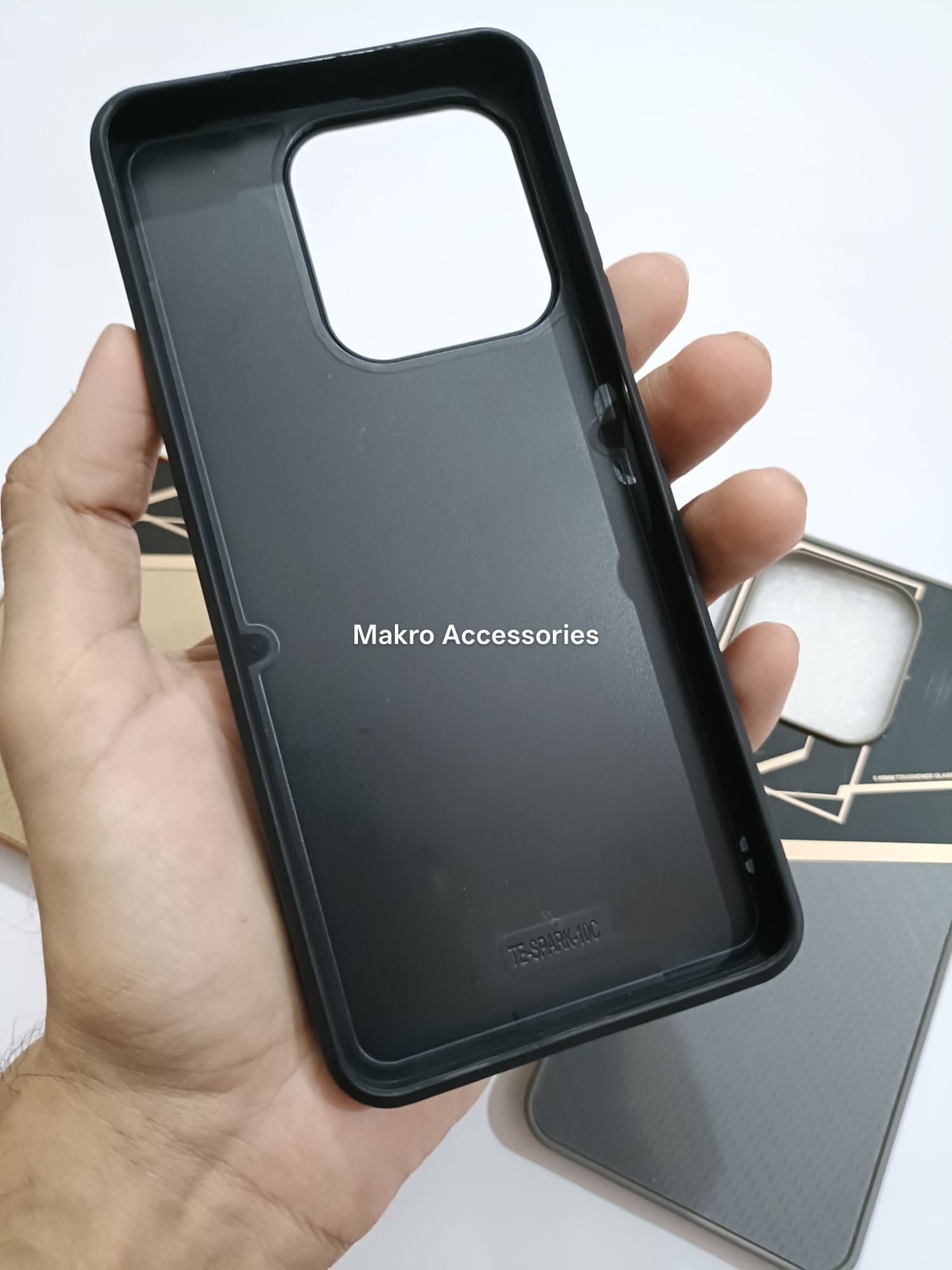 Tecno Spark 10C  Premium Quality Carbon Fiber Prism Pulse back cover