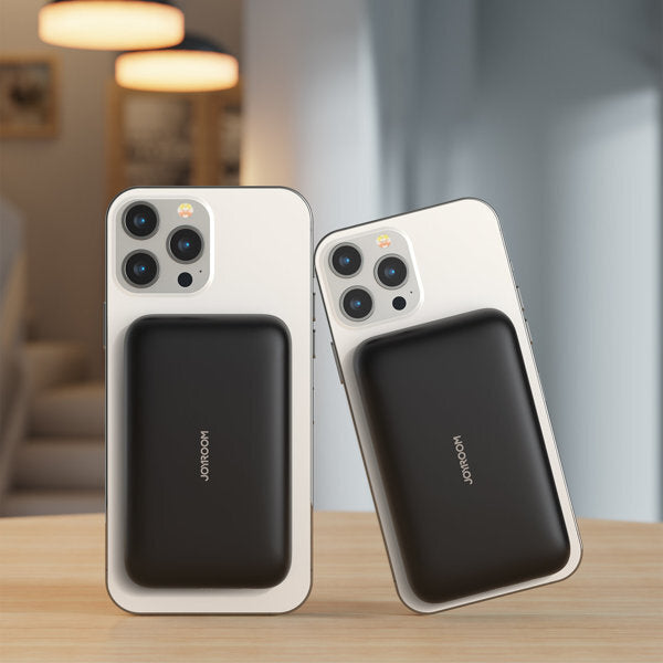 JOYROOM JR-W020 Magnetic Wired + Wireless 2 in1 Design Wireless Power Bank 10000mAh